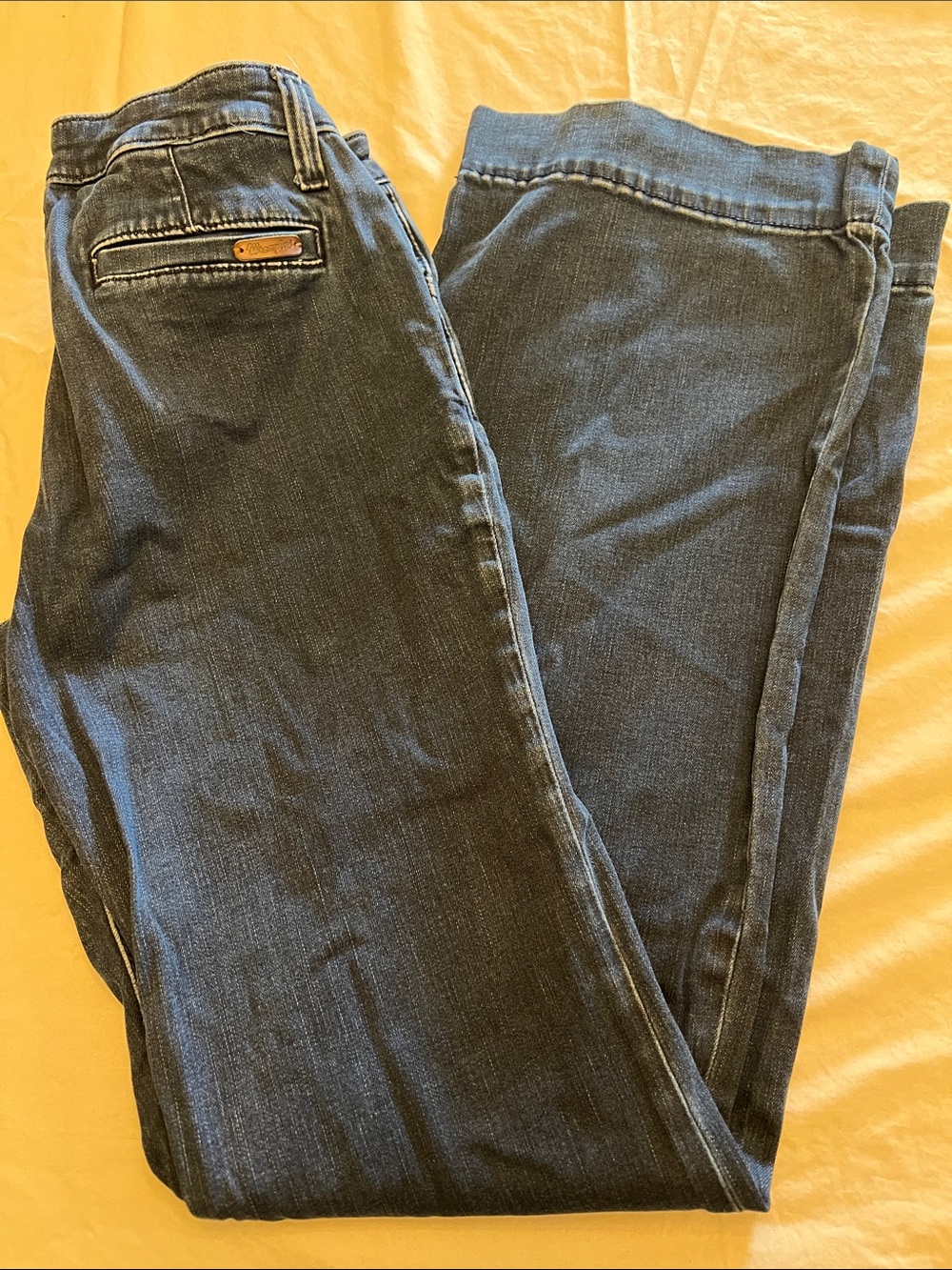 Wrangler Men’s Straight Jeans in Deep Blue